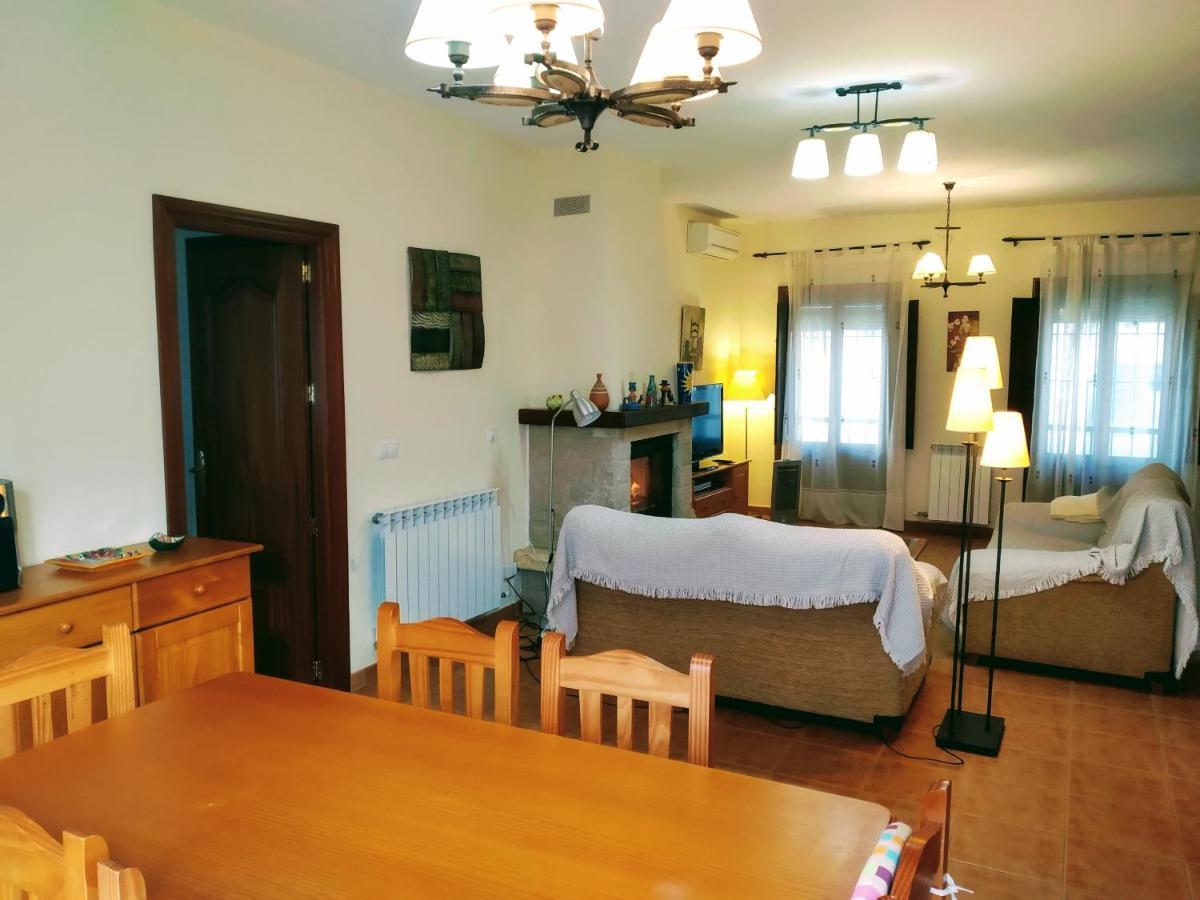 Вилла Casa Rural Con Chimenea, Barbacoa, Terraza Y Solarium Illar Экстерьер фото
