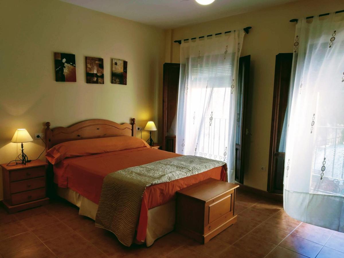 Вилла Casa Rural Con Chimenea, Barbacoa, Terraza Y Solarium Illar Экстерьер фото